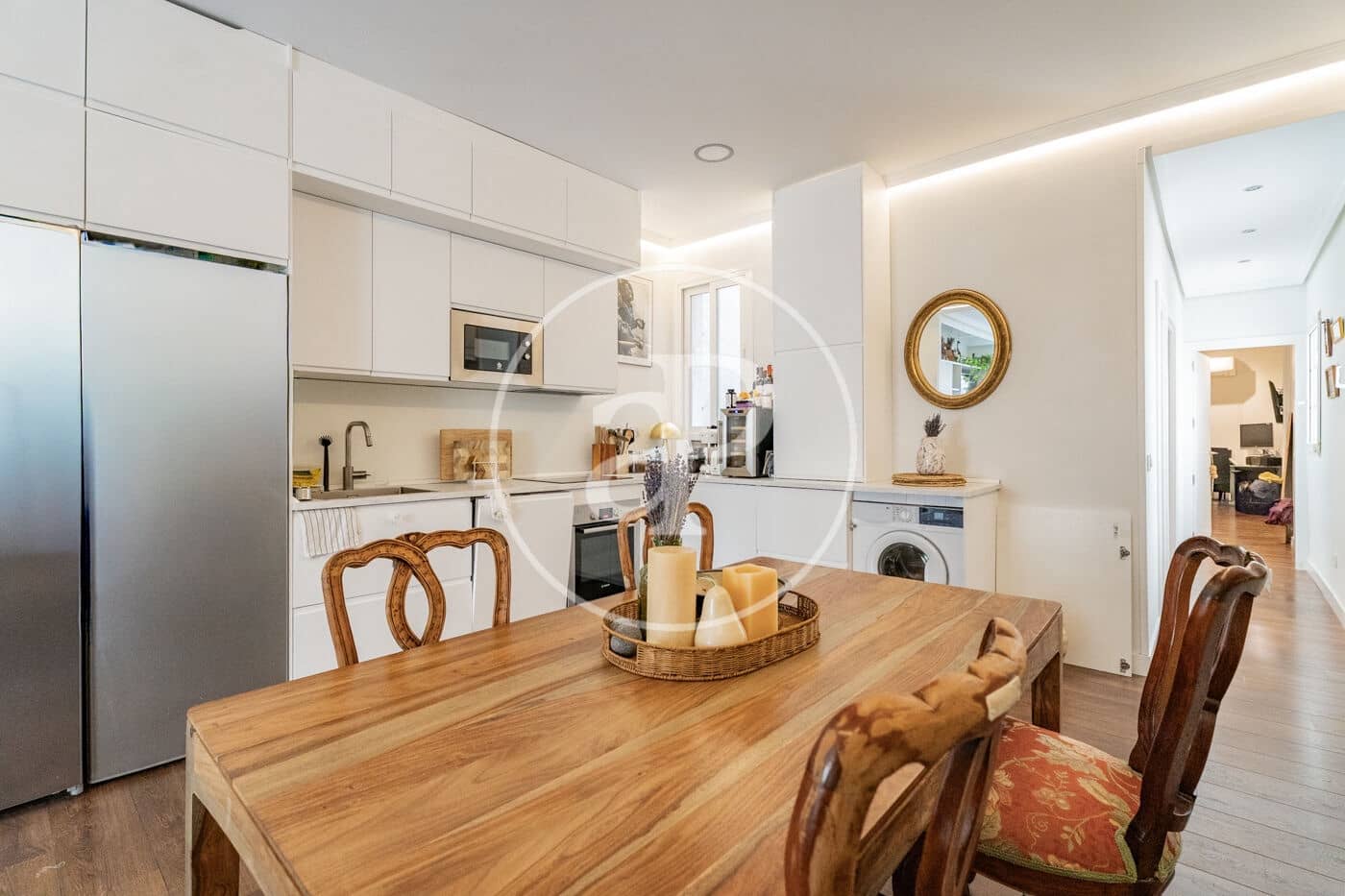 2 bedroom Apartment for rent in Madrid city - € 3,300 (Ref: 9929411)