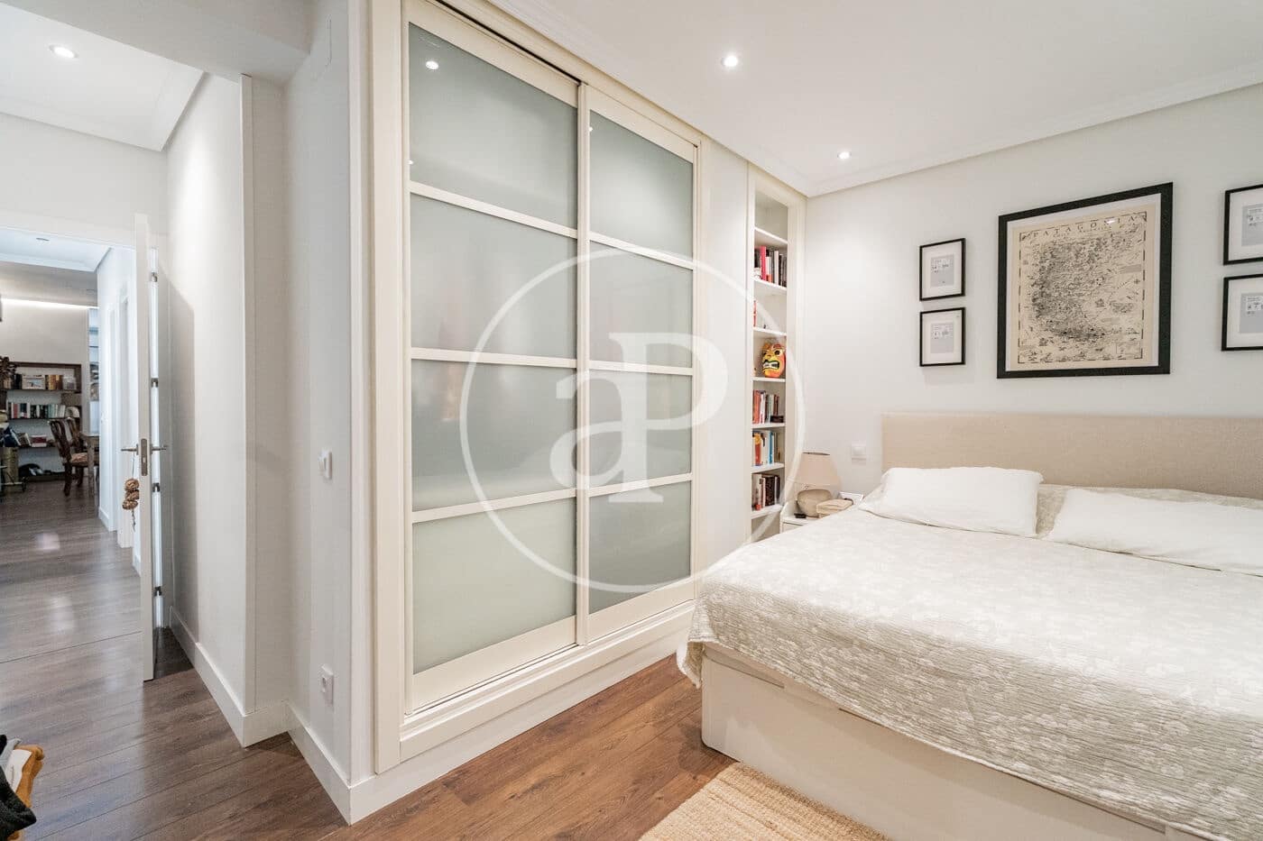 2 bedroom Apartment for rent in Madrid city - € 3,300 (Ref: 9929411)