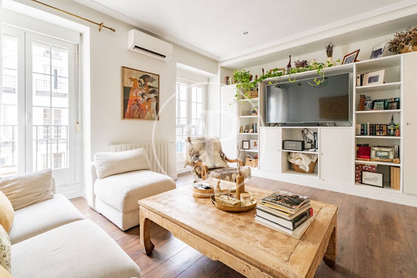 2 bedroom Apartment for rent in Madrid city - € 3,300 (Ref: 9929411)