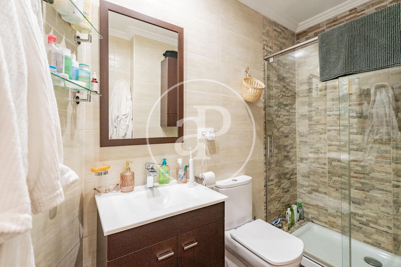 2 bedroom Apartment for rent in Madrid city - € 3,300 (Ref: 9929411)