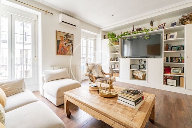 Apartamento de 2 habitaciones en Justicia, Madrid ciudad en alquiler - 3.300 € (Ref: 9929411)