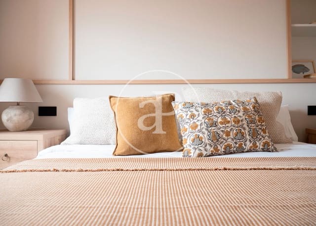 3 quarto Apartamento para arrendar em Ciudad Universitaria, Madrid cidade - 3 600 € (Ref: 9929412)