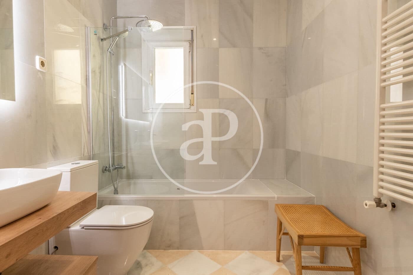 3 Zimmer Apartment zu vermieten in Madrid Stadt - 2.350 € (Ref: 9929414)