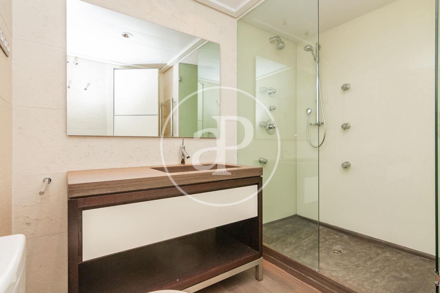 5 bedroom Apartment for sale in Madrid city - € 4,800,000 (Ref: 9929416)