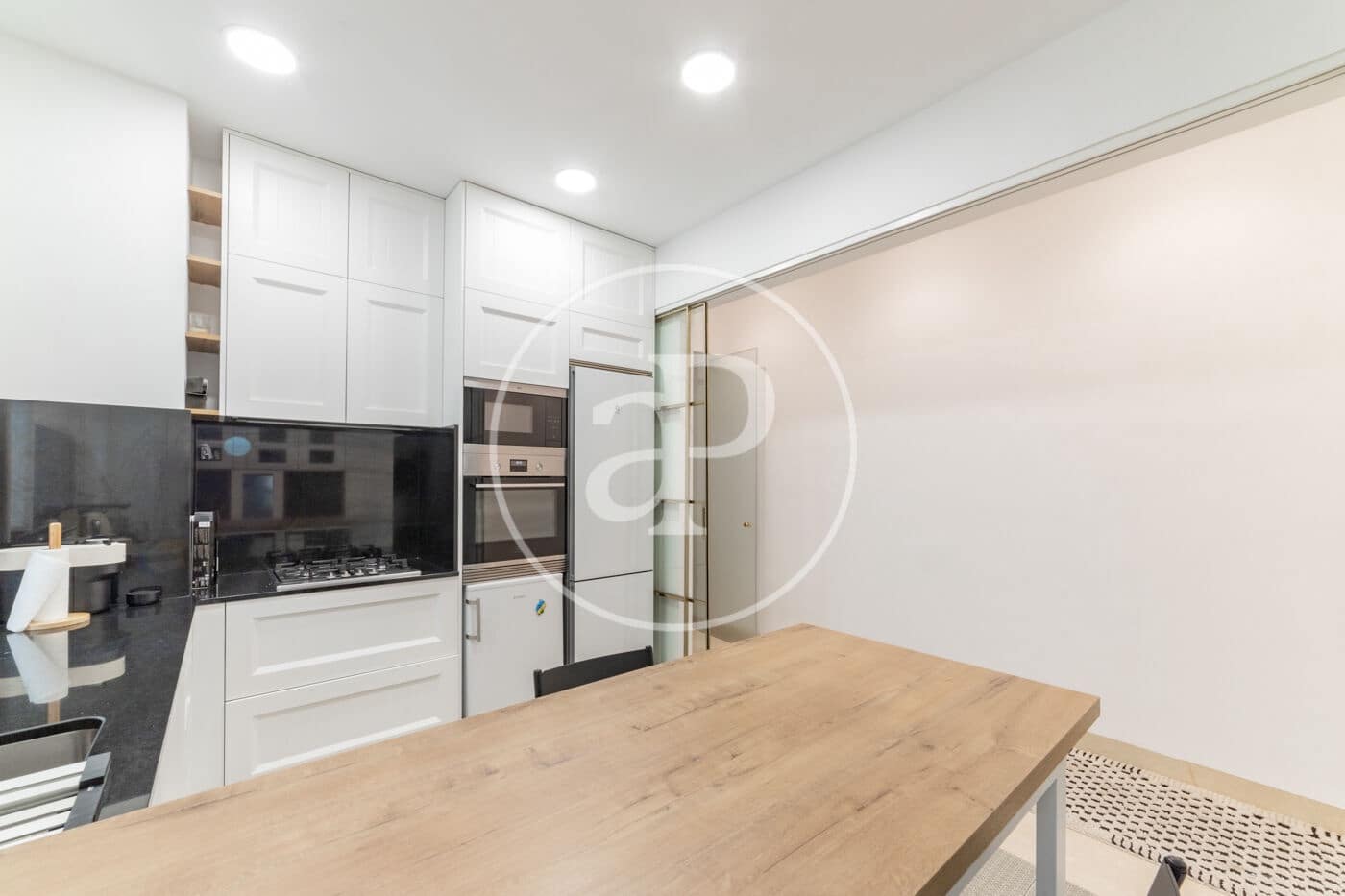 3 bedroom Apartment for sale in Madrid city - € 1,985,000 (Ref: 9929417)