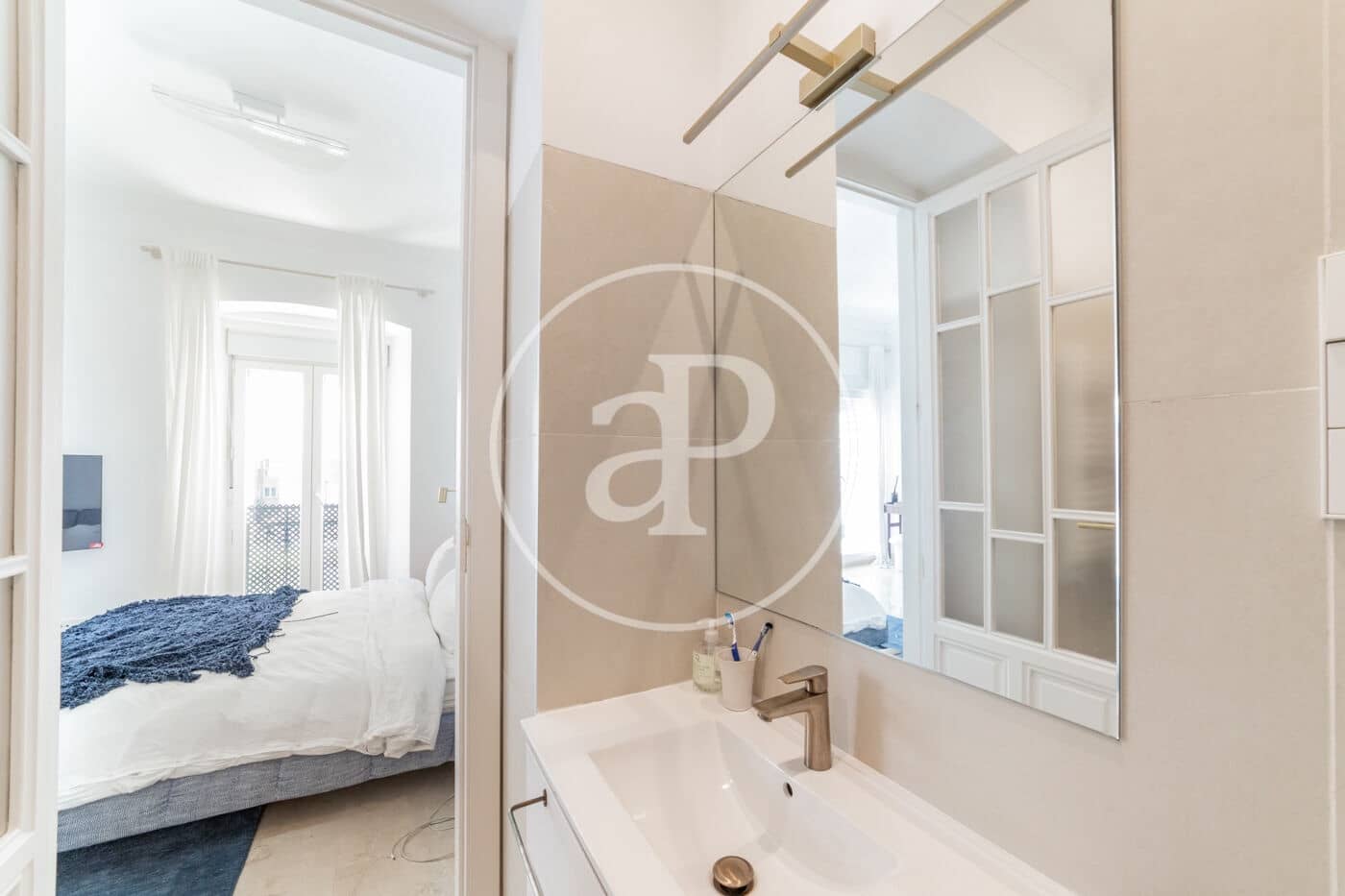 3 bedroom Apartment for sale in Madrid city - € 1,985,000 (Ref: 9929417)
