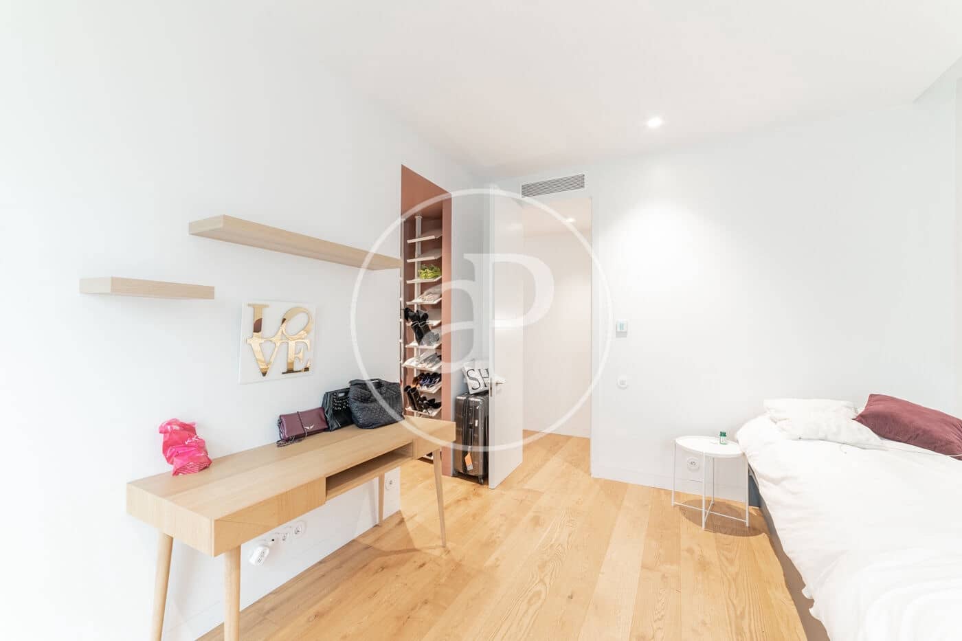 4 bedroom Apartment for sale in Madrid city - € 3,160,000 (Ref: 9929418)