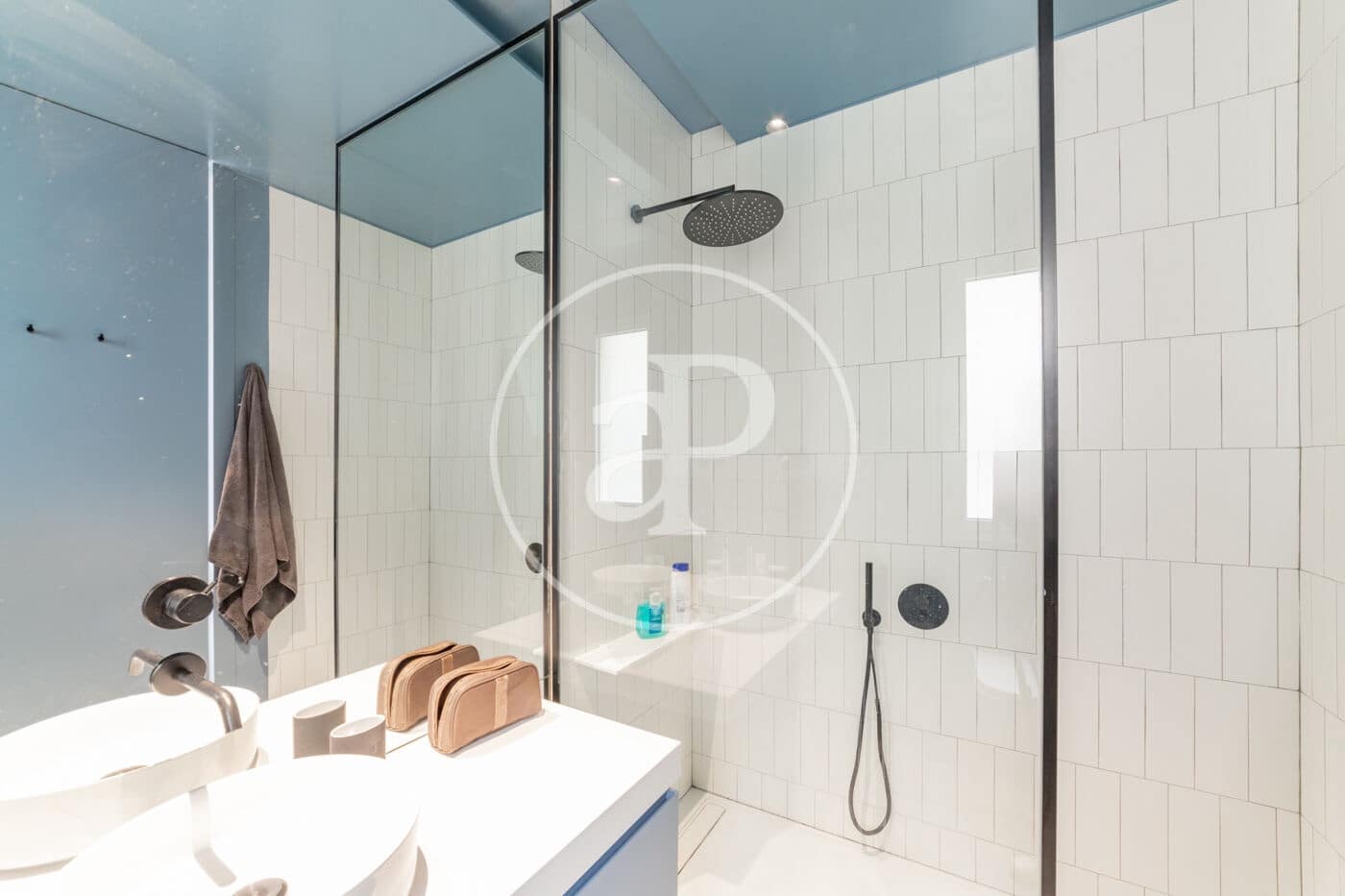4 bedroom Apartment for sale in Madrid city - € 3,160,000 (Ref: 9929418)