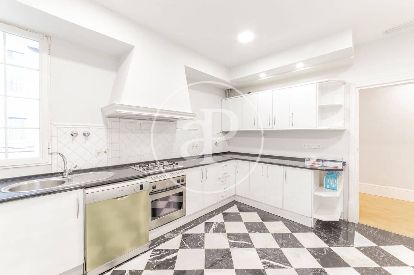 3 slaapkamer Appartement te koop in Madrid stad - € 3.300.000 (Ref: 9929419)