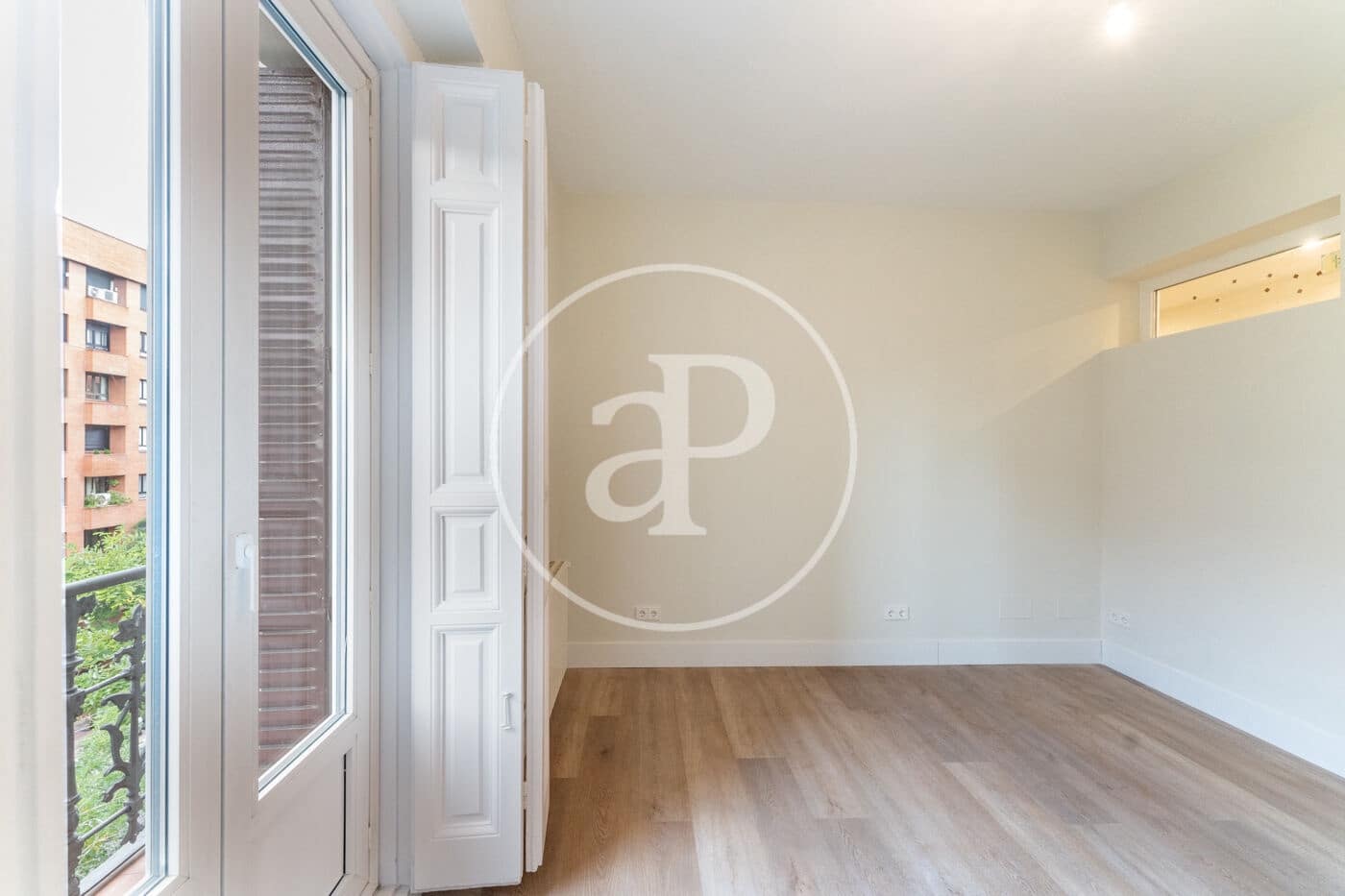 4 bedroom Apartment for sale in Madrid city - € 2,380,000 (Ref: 9934484)