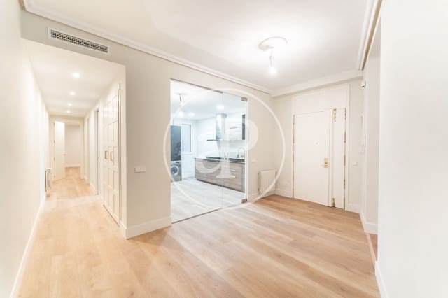 Apartamento de 4 habitaciones en Almagro, Madrid ciudad en venta - 2.380.000 € (Ref: 9934484)