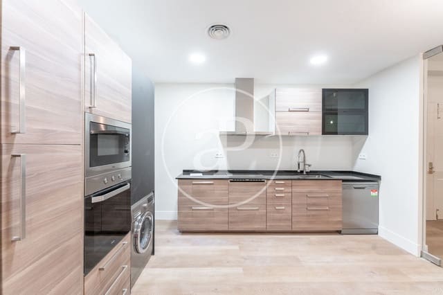 Apartamento de 4 habitaciones en Almagro, Madrid ciudad en venta - 2.380.000 € (Ref: 9934484)