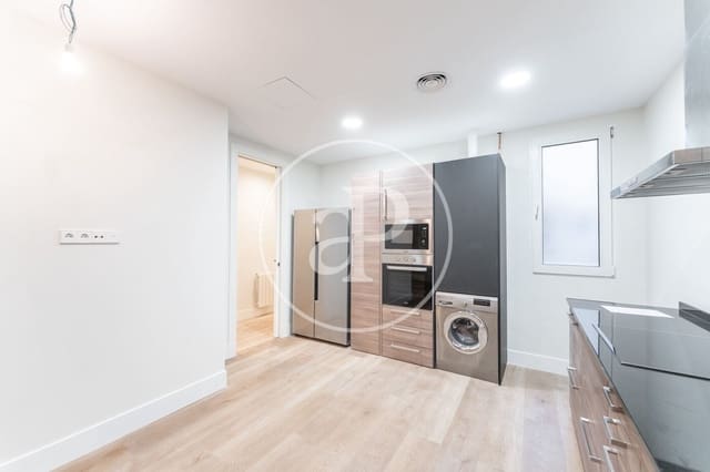 Apartamento de 4 habitaciones en Almagro, Madrid ciudad en venta - 2.380.000 € (Ref: 9934484)