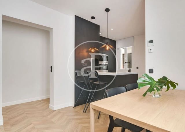 2 soveværelse Lejlighed til salg i Lista, Madrid by - € 775.000 (Ref: 9934487)