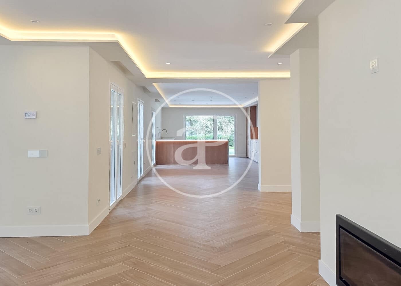 5 soveværelse Villa til salg i San Sebastian de los Reyes med swimmingpool - € 2.390.000 (Ref: 9934488)