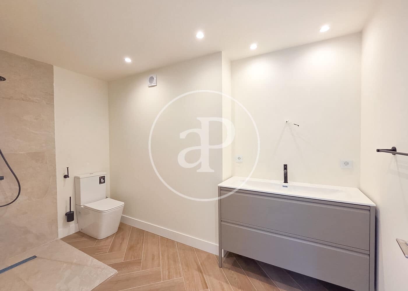 5 soveværelse Villa til salg i San Sebastian de los Reyes med swimmingpool - € 2.390.000 (Ref: 9934488)