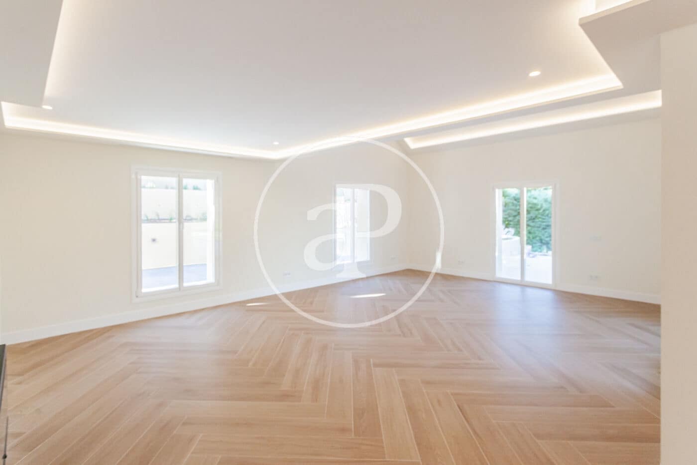 5 quarto Moradia para venda em San Sebastian de los Reyes com piscina - 2 390 000 € (Ref: 9934488)