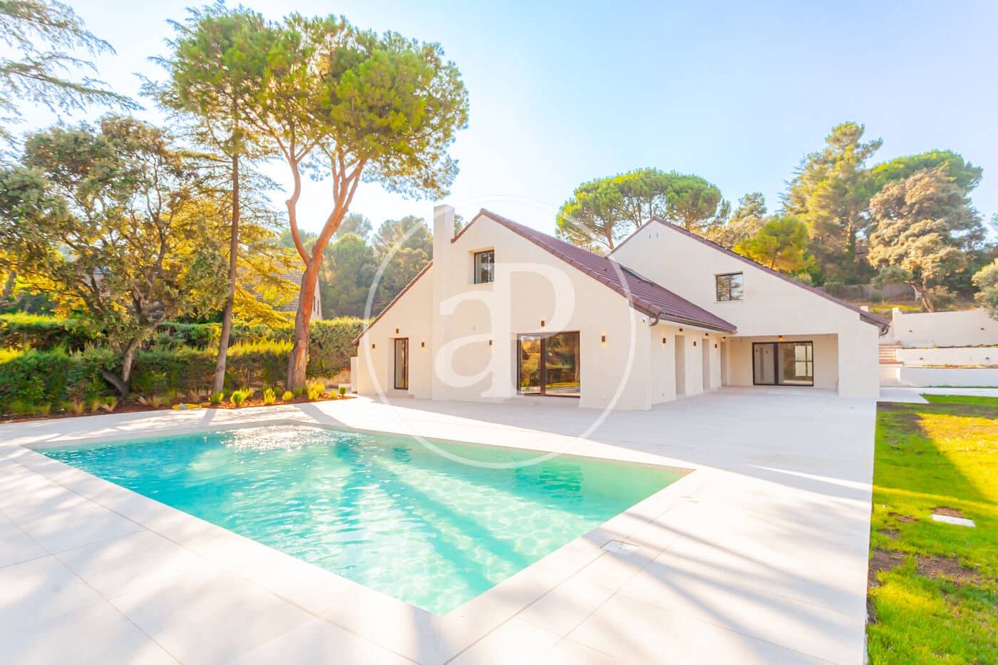 5 quarto Moradia para venda em San Sebastian de los Reyes com piscina - 2 390 000 € (Ref: 9934488)