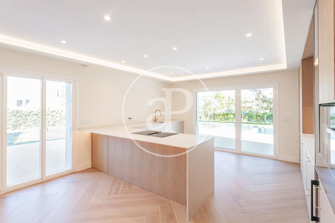 5 quarto Moradia para venda em San Sebastian de los Reyes com piscina - 2 390 000 € (Ref: 9934488)