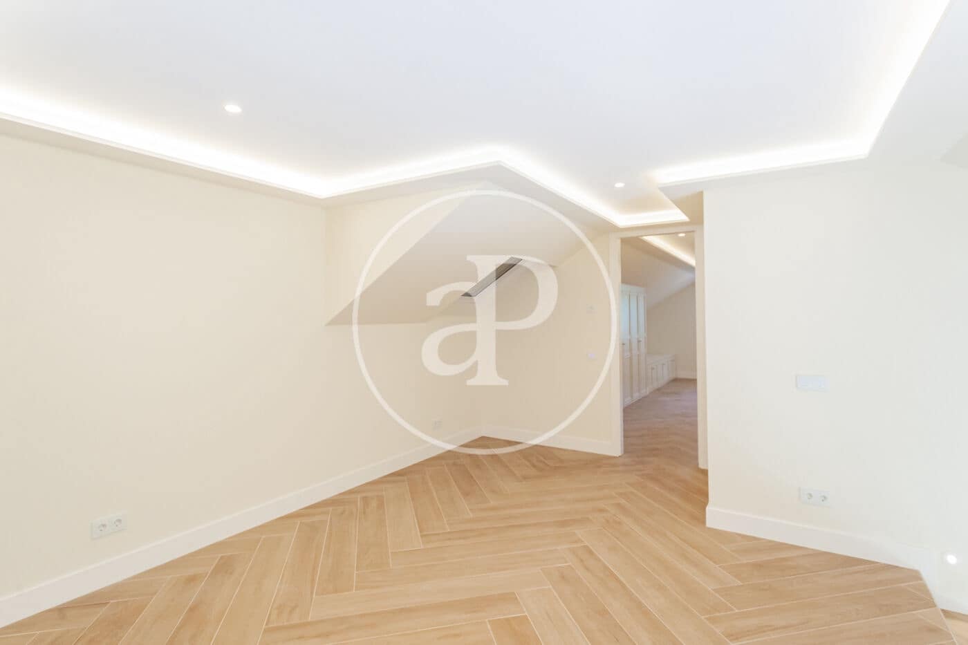 5 quarto Moradia para venda em San Sebastian de los Reyes com piscina - 2 390 000 € (Ref: 9934488)