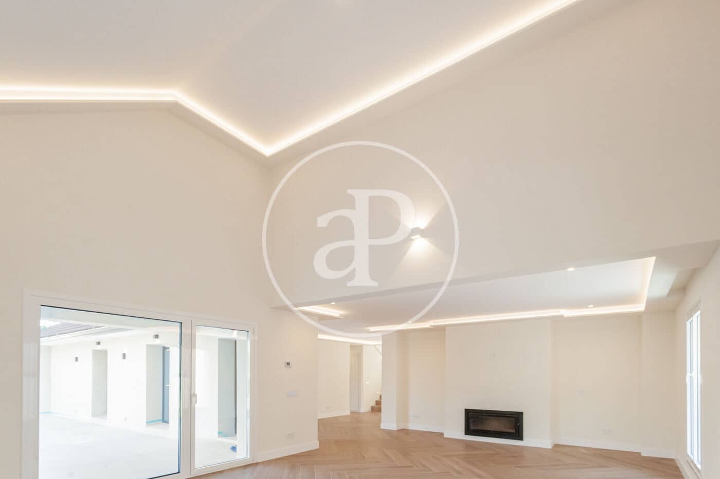 5 quarto Moradia para venda em San Sebastian de los Reyes com piscina - 2 390 000 € (Ref: 9934488)