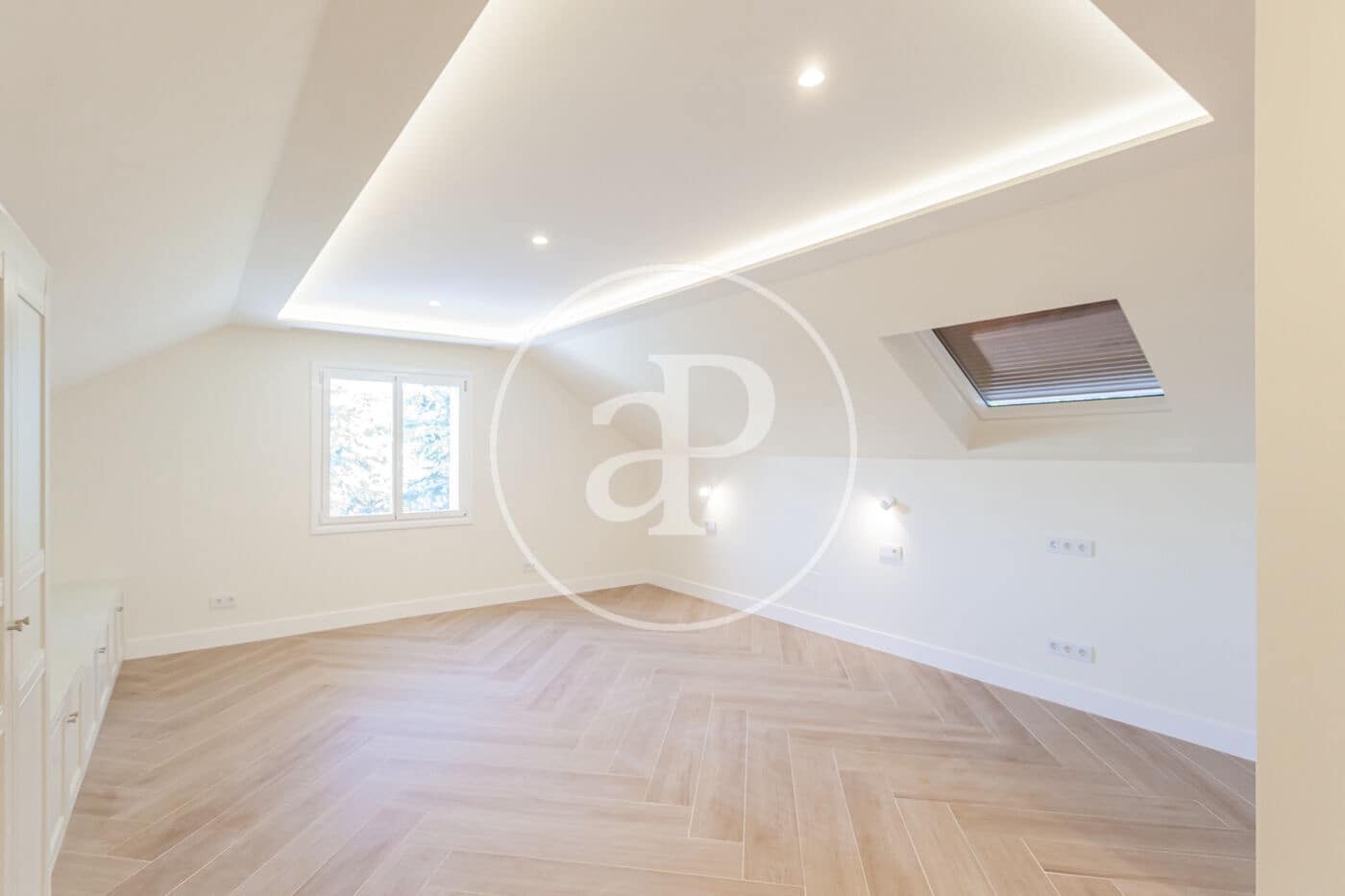 5 quarto Moradia para venda em San Sebastian de los Reyes com piscina - 2 390 000 € (Ref: 9934488)
