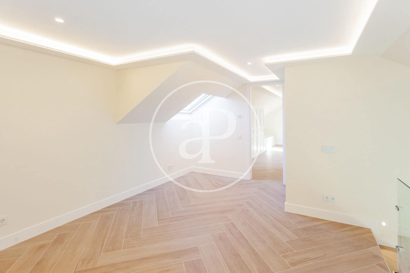5 quarto Moradia para venda em San Sebastian de los Reyes com piscina - 2 390 000 € (Ref: 9934488)