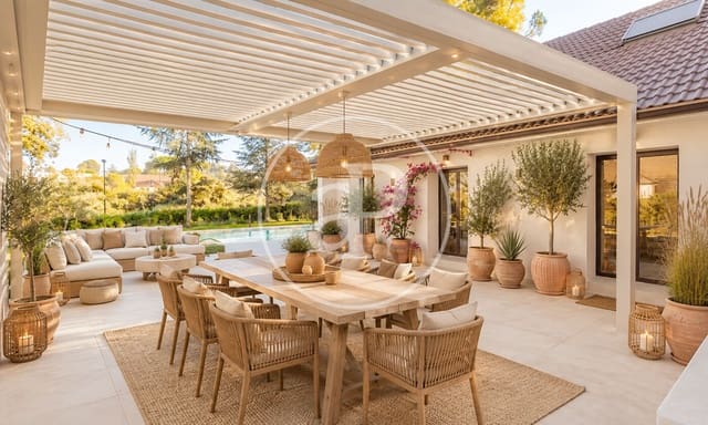 5 sypialnia Willa na sprzedaż w San Sebastián de los Reyes z basenem - 2 390 000 € (Ref: 9934488)