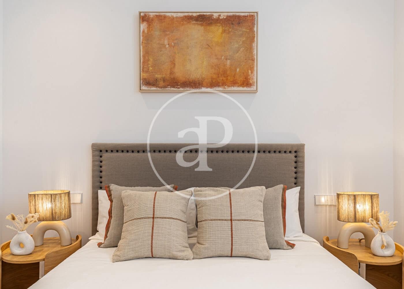 2 bedroom Apartment for sale in Madrid city - € 1,040,000 (Ref: 9934489)