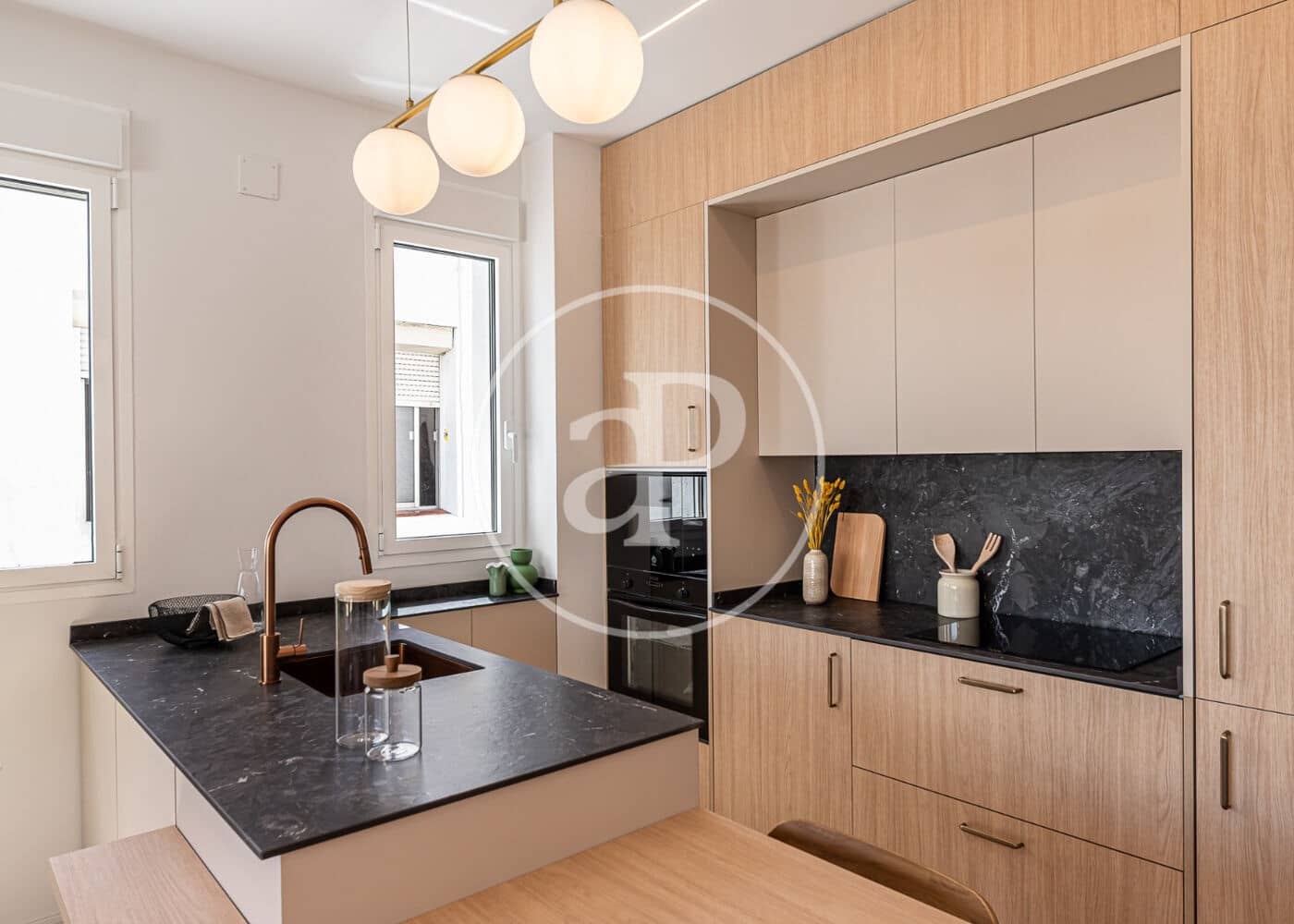 2 bedroom Apartment for sale in Madrid city - € 1,040,000 (Ref: 9934489)