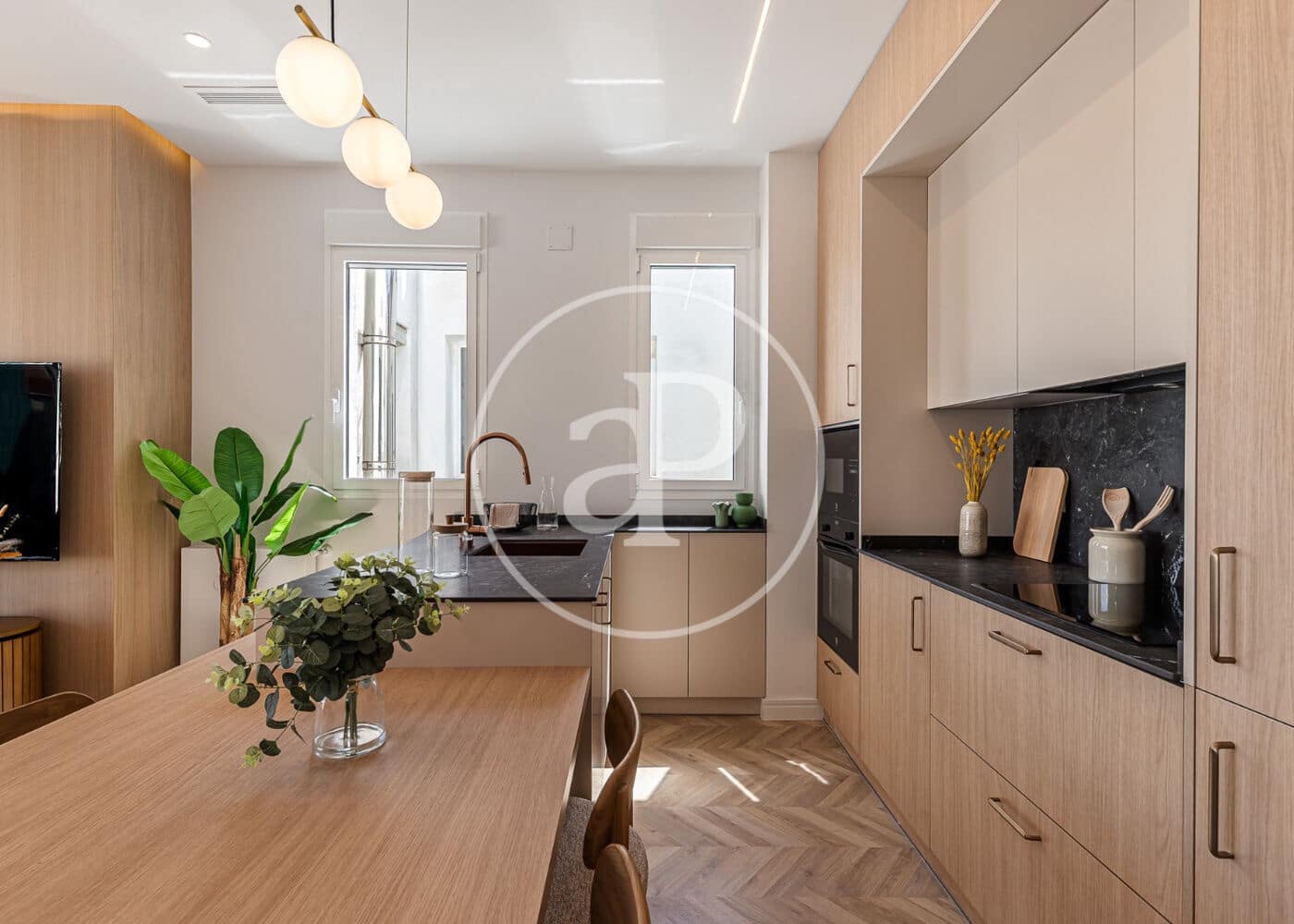 2 bedroom Apartment for sale in Madrid city - € 1,040,000 (Ref: 9934489)