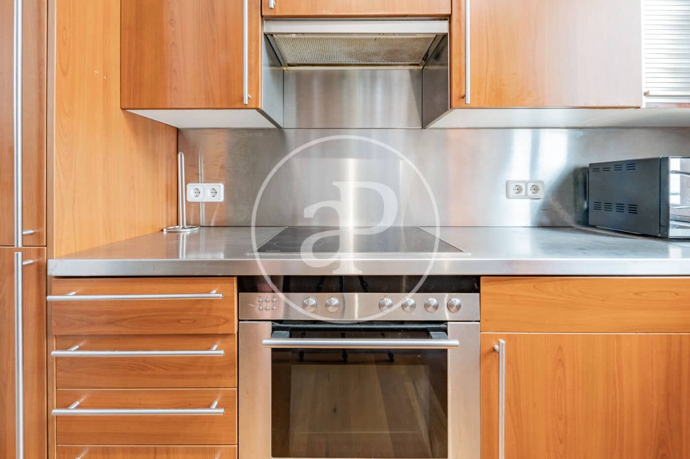 1 makuuhuone Huoneisto vuokrattavana paikassa Madrid kaupunki - 1 950 € (Ref: 9936411)