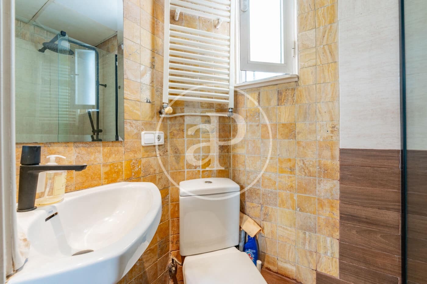 1 makuuhuone Huoneisto vuokrattavana paikassa Madrid kaupunki - 1 950 € (Ref: 9936411)