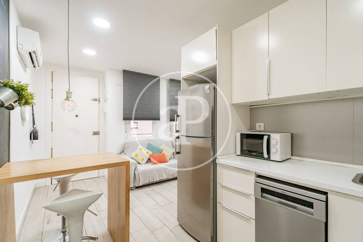 1 bedroom Apartment for rent in Madrid city - € 1,000 (Ref: 9936412)