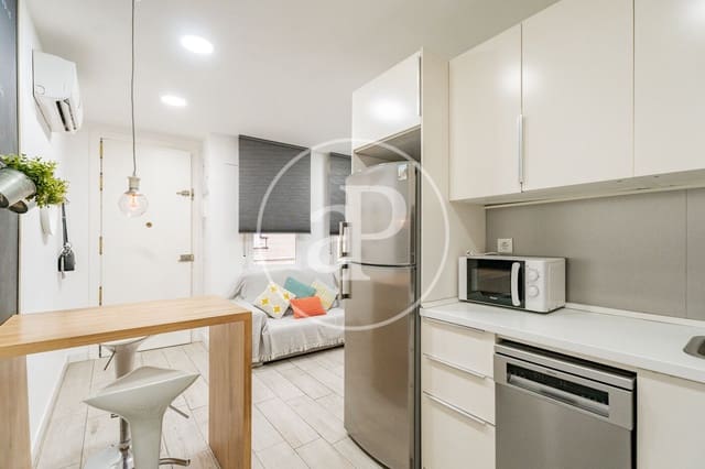 1 bedroom Apartment for rent in Delicias, Madrid city - € 1,000 (Ref: 9936412)