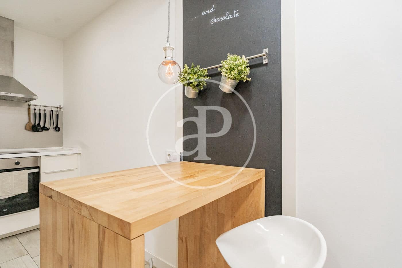 1 bedroom Apartment for rent in Madrid city - € 1,000 (Ref: 9936412)