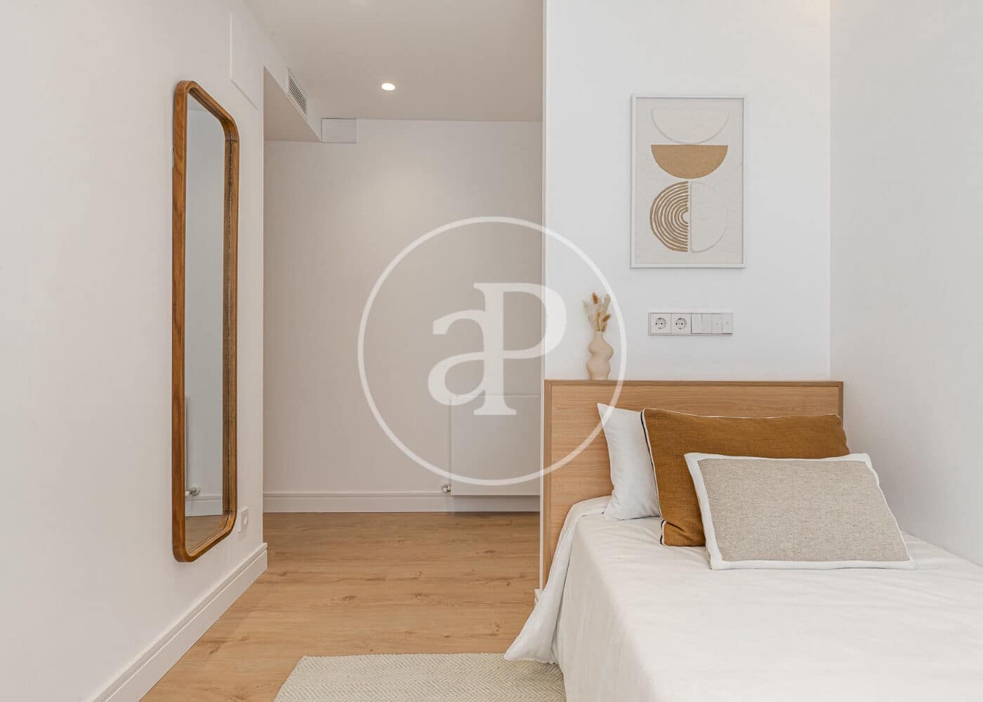 4 bedroom Apartment for sale in Madrid city - € 925,000 (Ref: 9939989)