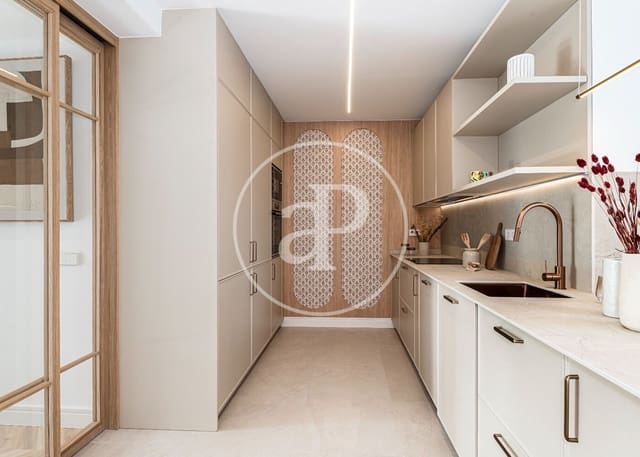 4 Zimmer Apartment zu verkaufen in Niño Jesús, Madrid Stadt - 1.690.000 € (Ref: 9939990)