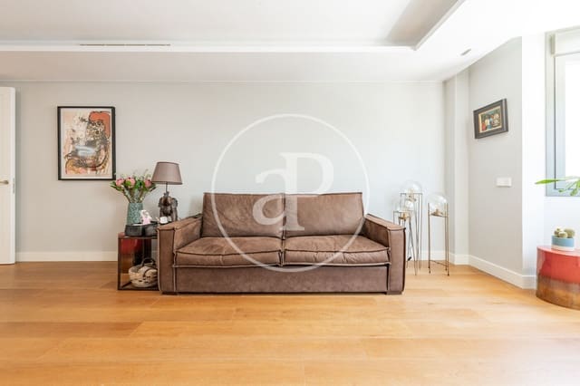 2 bedroom Apartment for sale in La Moraleja, Alcobendas with pool - € 950,000 (Ref: 9939991)
