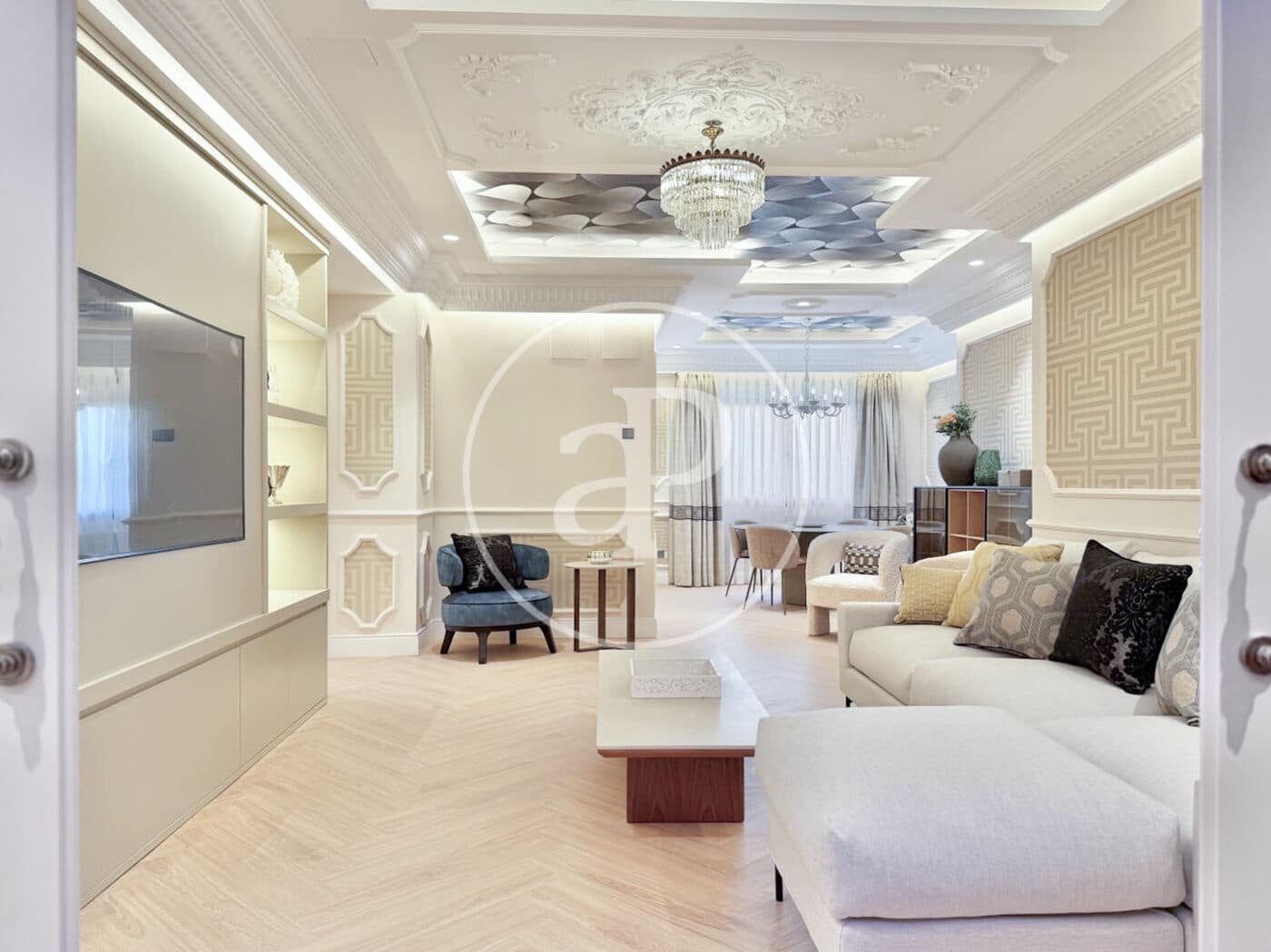 4 bedroom Apartment for sale in Madrid city - € 1,590,000 (Ref: 9939992)