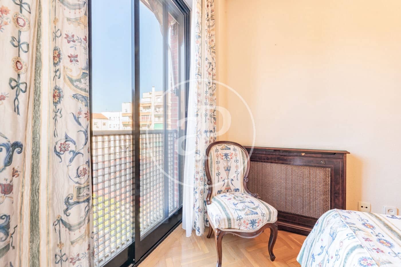 Apartamento de 3 habitaciones en Madrid ciudad en venta - 2.650.000 € (Ref: 9939994)