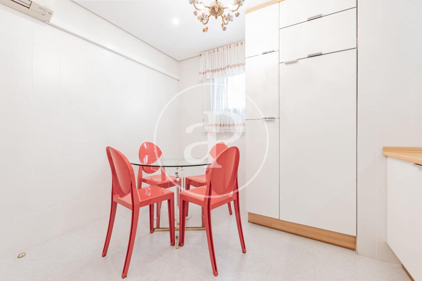 Apartamento de 3 habitaciones en Madrid ciudad en venta - 2.650.000 € (Ref: 9939994)
