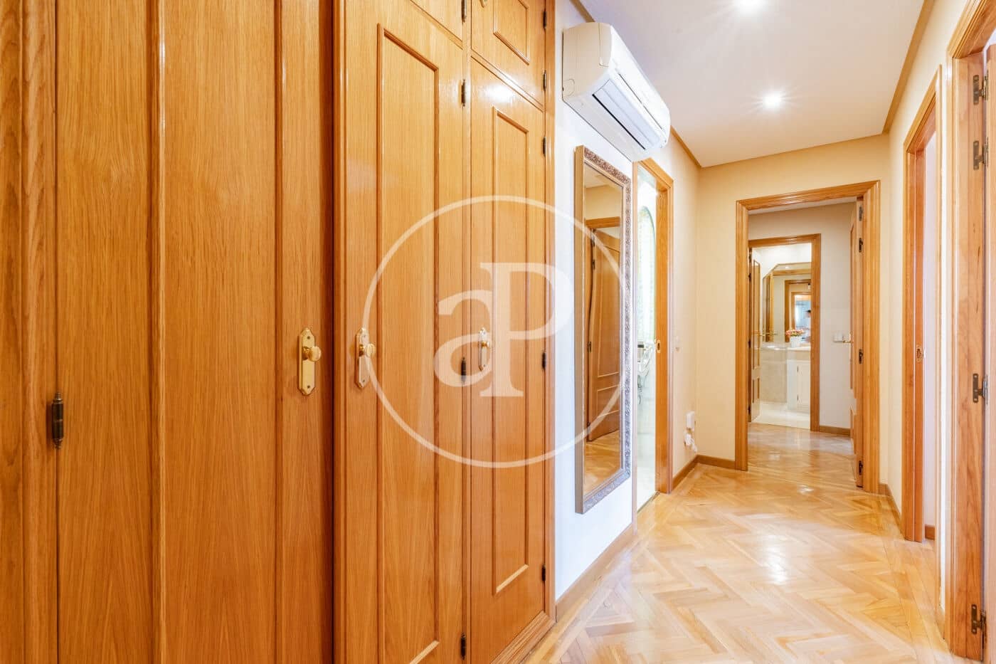 Apartamento de 3 habitaciones en Madrid ciudad en venta - 2.650.000 € (Ref: 9939994)