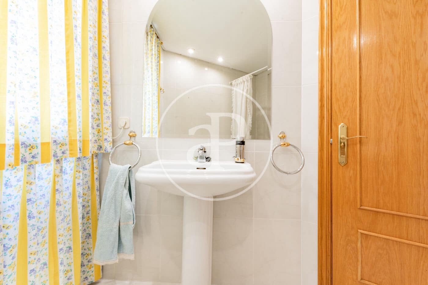Apartamento de 3 habitaciones en Madrid ciudad en venta - 2.650.000 € (Ref: 9939994)