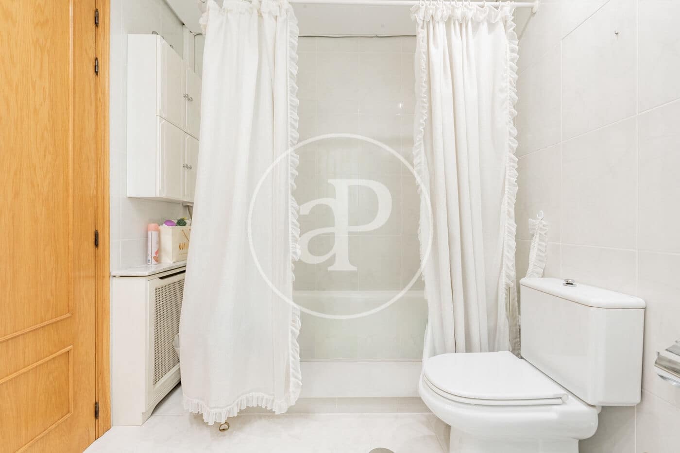 3 bedroom Apartment for sale in Madrid city - € 2,650,000 (Ref: 9939994)
