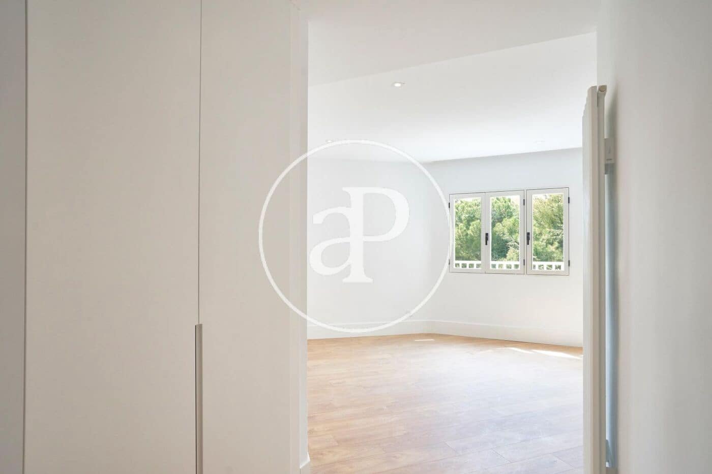3 quarto Apartamento para arrendar em Madrid cidade - 3 790 € (Ref: 9939995)