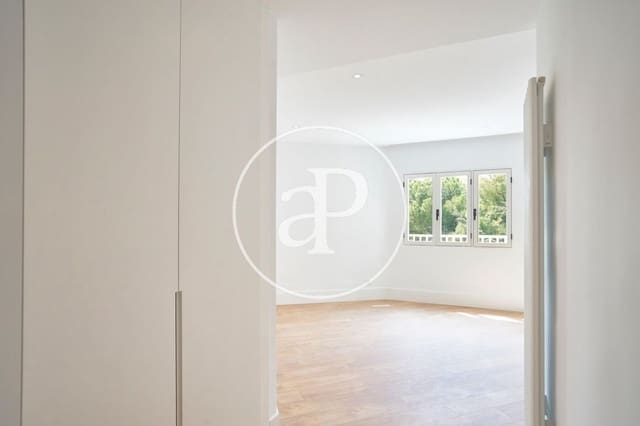 3 quarto Apartamento para arrendar em El Viso, Madrid cidade - 3 790 € (Ref: 9939995)
