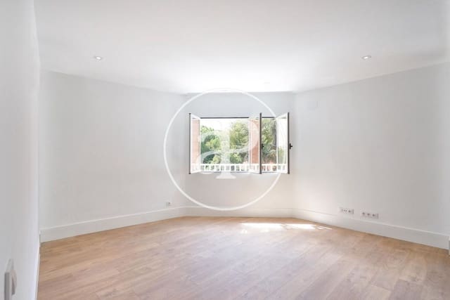 3 quarto Apartamento para arrendar em El Viso, Madrid cidade - 3 790 € (Ref: 9939995)