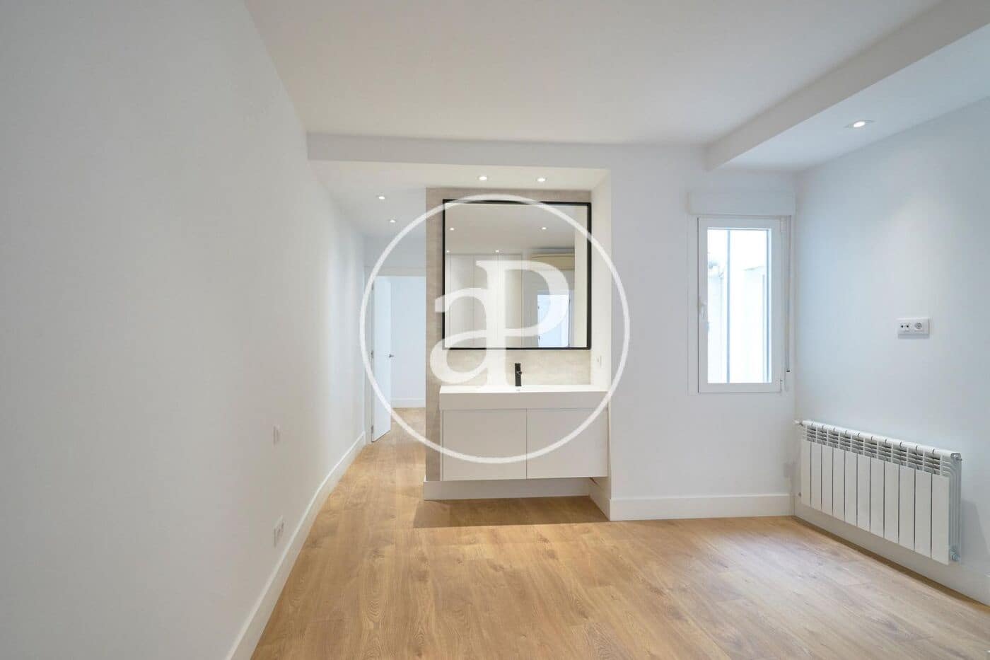 3 quarto Apartamento para arrendar em Madrid cidade - 3 790 € (Ref: 9939995)
