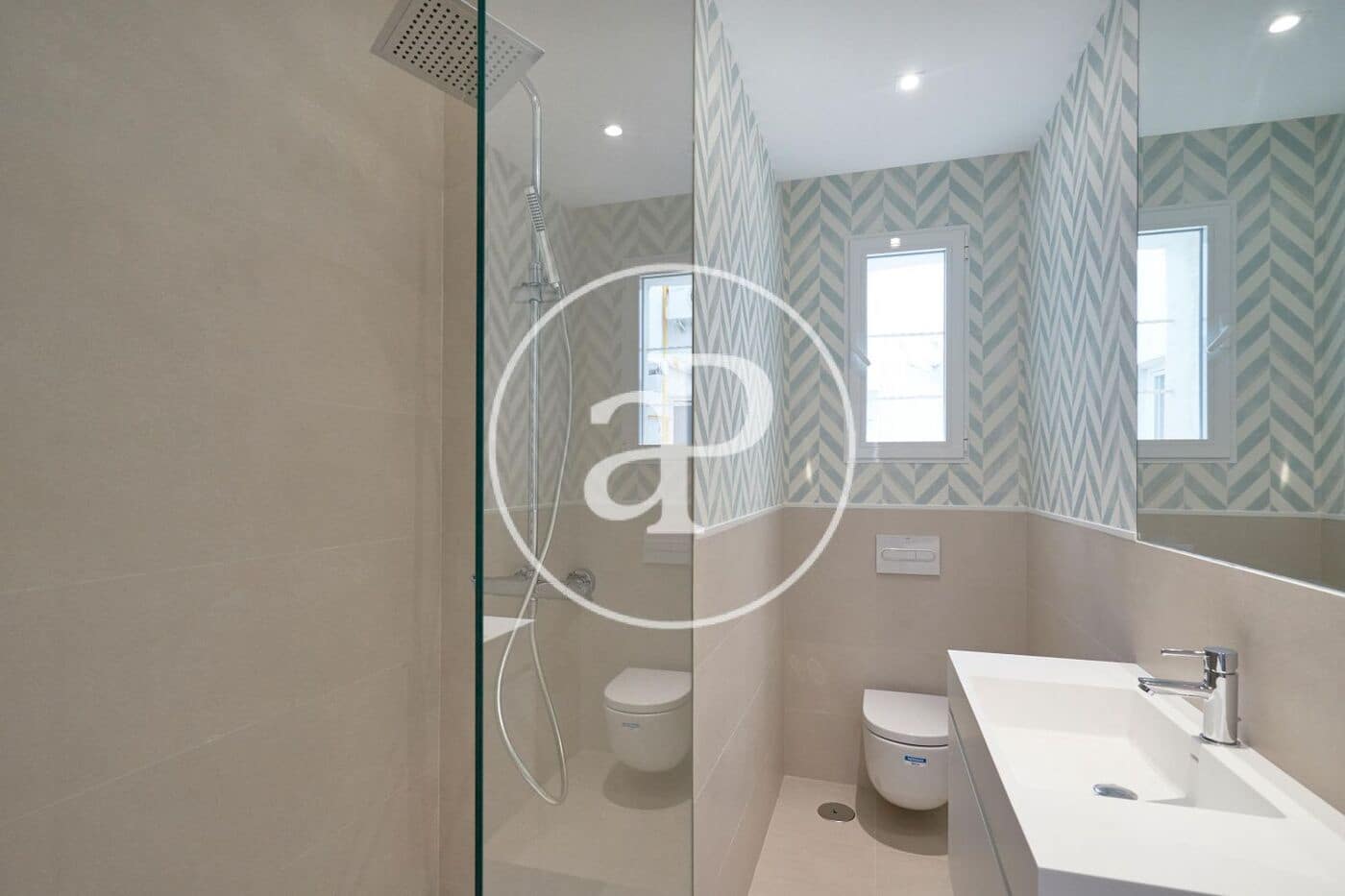 3 quarto Apartamento para arrendar em Madrid cidade - 3 790 € (Ref: 9939995)